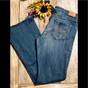 Abercrombie & Fitch size 10R flare jean